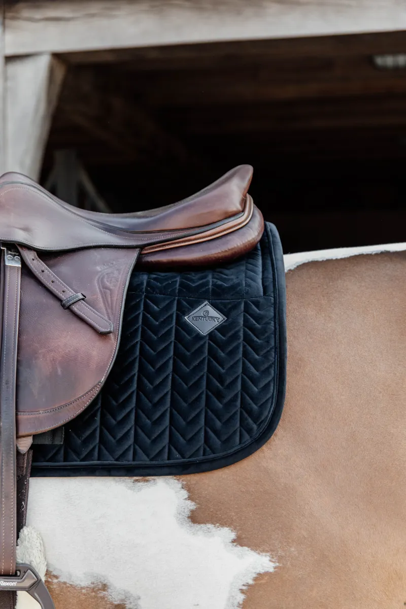 Kentucky Horsewear Skin Friendly Saddle Pad Velvet Jumping Black-4