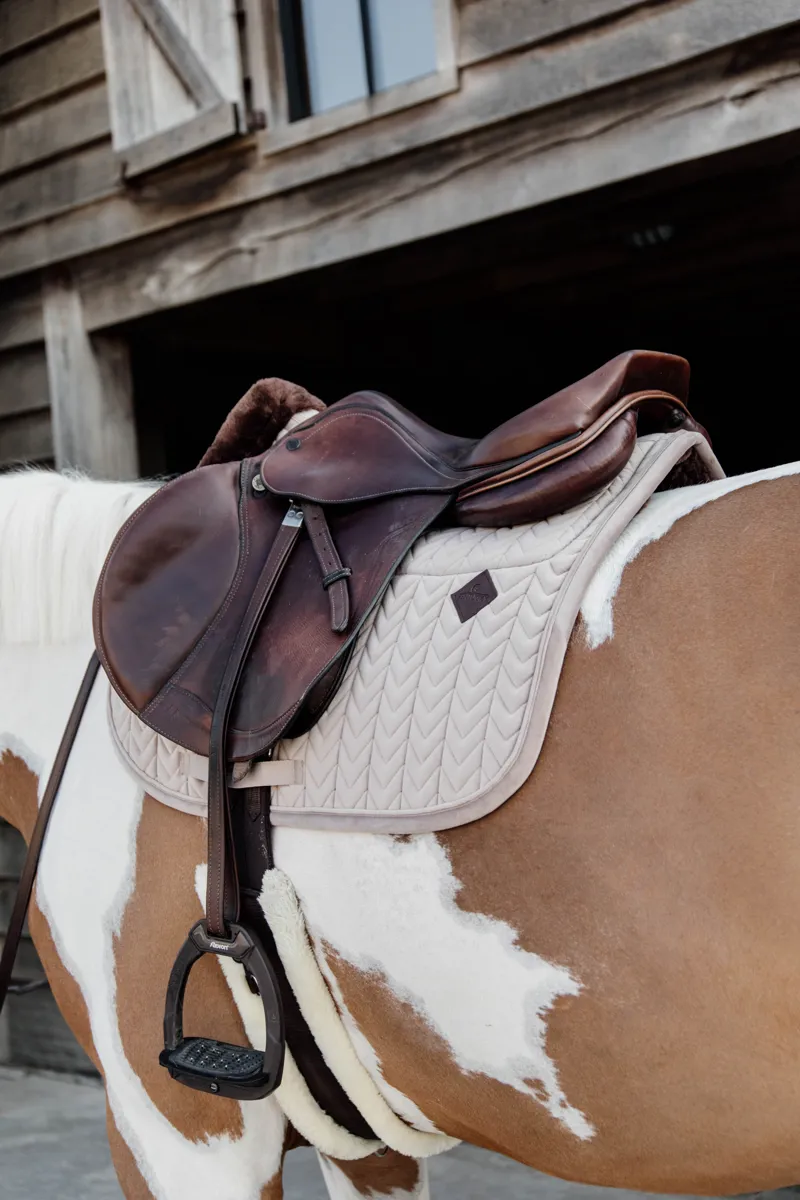 Kentucky Horsewear Skin Friendly Saddle Pad Velvet Jumping Beige-3