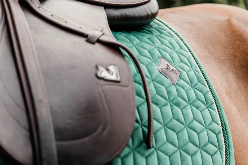 Kentucky Horsewear Saddle Pad Velvet SJ Dark Green-2