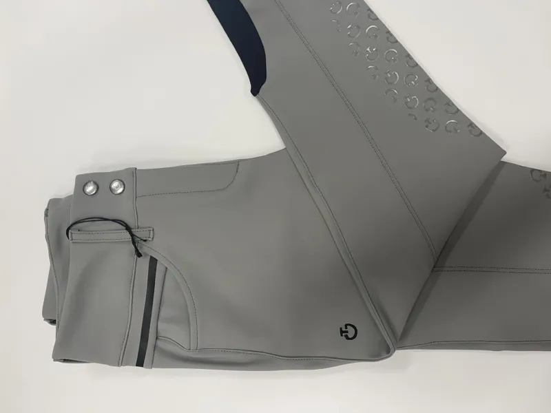 Cavalleria Toscana Silicone Knee Grip Logo Breech Light Grey-1