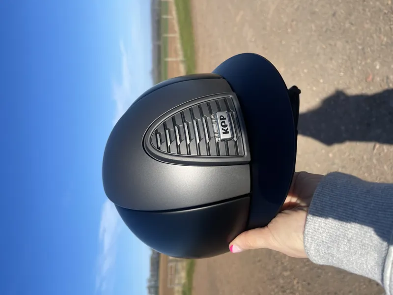 KEP Cromo 2.0 Textile Black with Text Grey Front and Visor