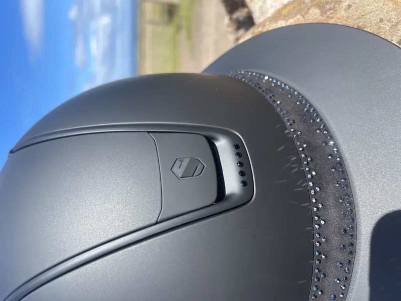 Samshield MissShield Shadowmatt Black Tiara Band-1