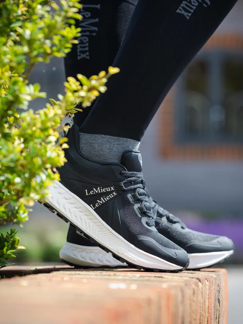 LeMieux Trax Waterproof Trainer Black