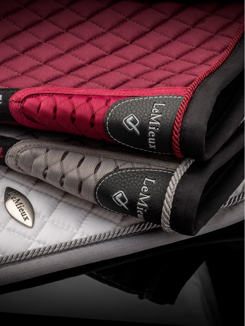 LeMieux Wither Relief Jump Pad - Burgundy-2