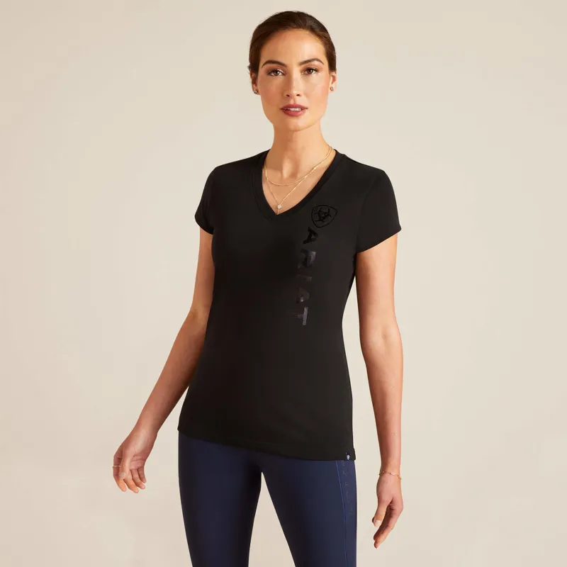 Ariat Vertical Logo V T-shirt Black